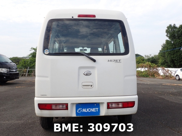 DAIHATSU HIJET VAN