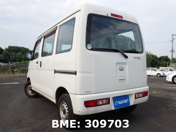 DAIHATSU HIJET VAN