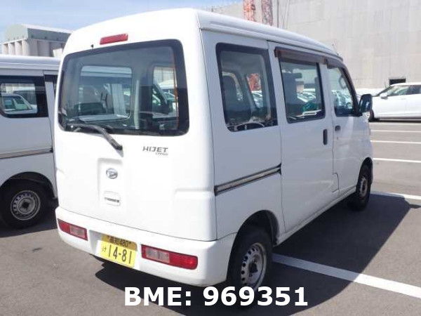 DAIHATSU HIJET VAN