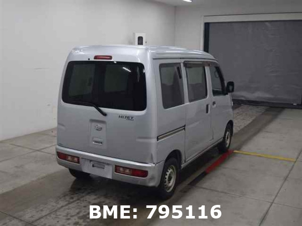 DAIHATSU HIJET VAN 4WD