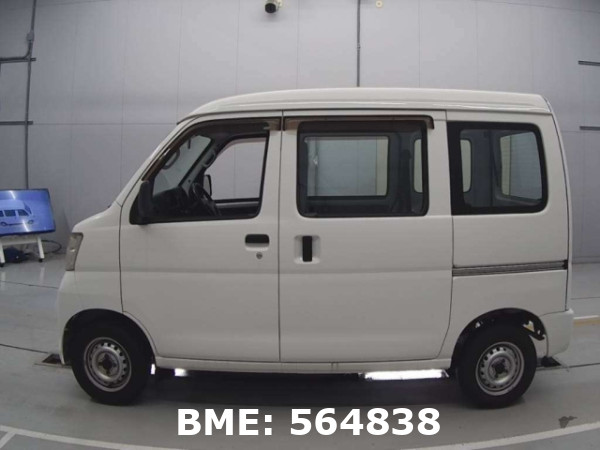 DAIHATSU HIJET VAN 4WD