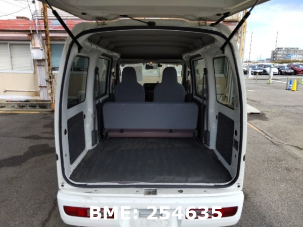 DAIHATSU HIJET VAN