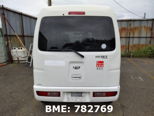 DAIHATSU HIJET VAN