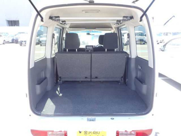 DAIHATSU HIJET VAN 4WD