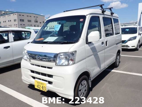 DAIHATSU HIJET VAN 4WD