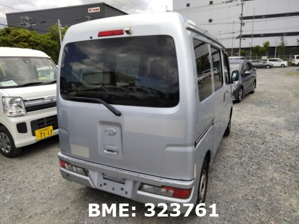 DAIHATSU HIJET VAN