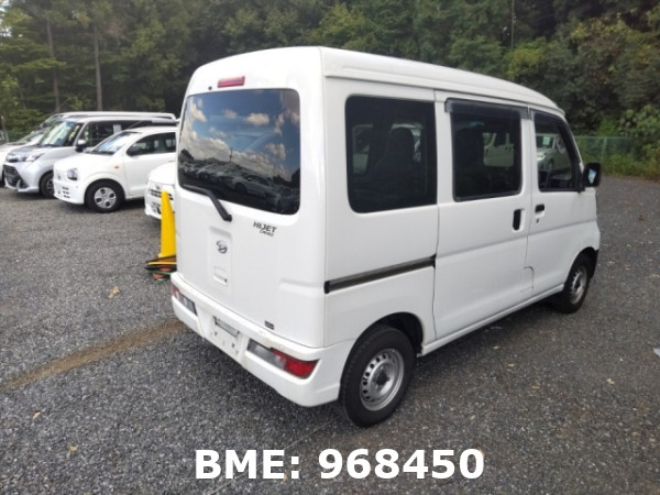 DAIHATSU HIJET VAN 4WD