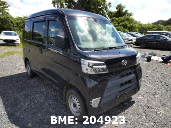 DAIHATSU HIJET VAN 4WD