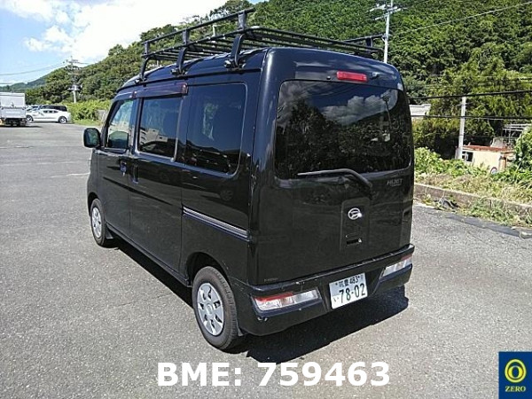 DAIHATSU HIJET VAN